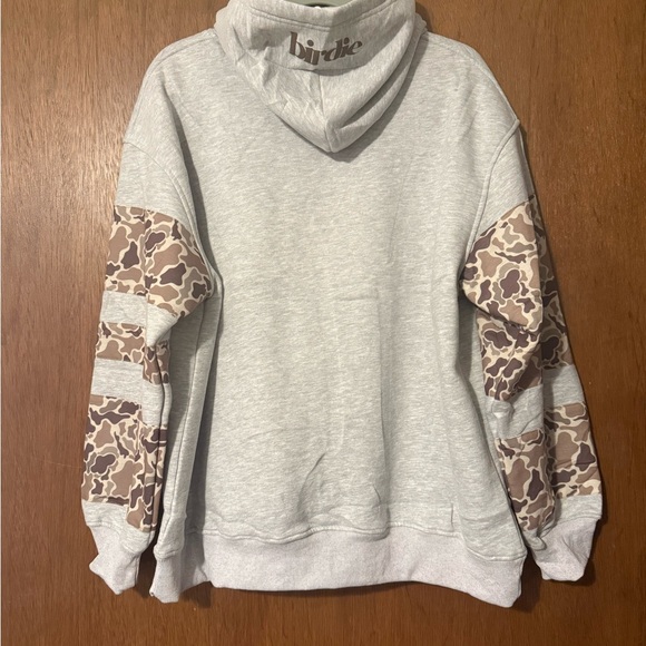 Gray Hoodie w/Camo Sleeve Accent - Picture 5 of 6
